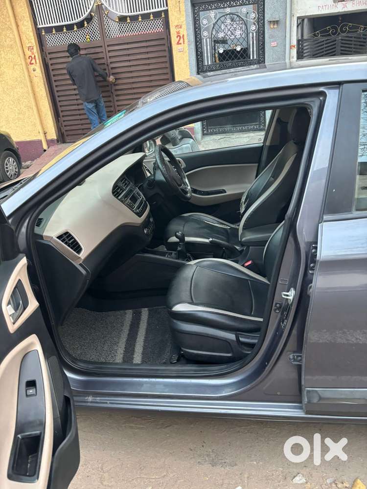 Hyundai I20 Petrol Spotz, 2017, Petrol