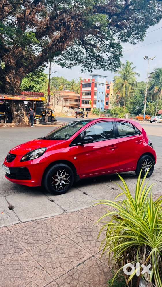 Honda Brio 2016 Petrol Well Maintained