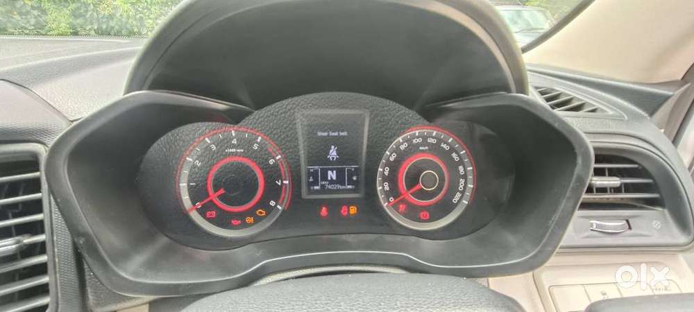 Mahindra Xuv300 W4, 2023, Petrol