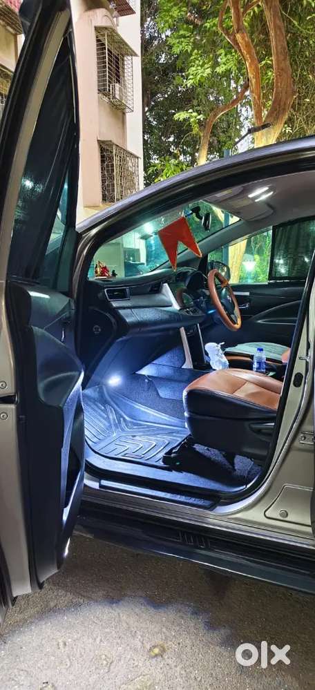 Toyota Innova Crysta 2017 Diesel 95000 Km Driven