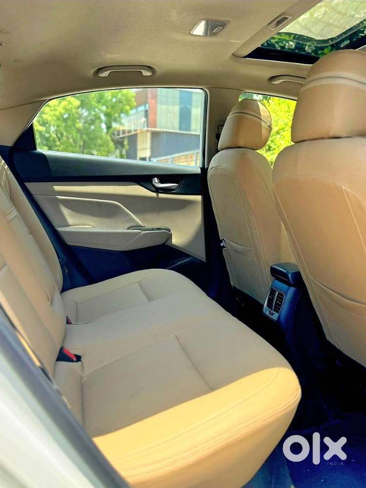 Hyundai Verna 1.6 Crdi Sx Plus At, 2018, Diesel