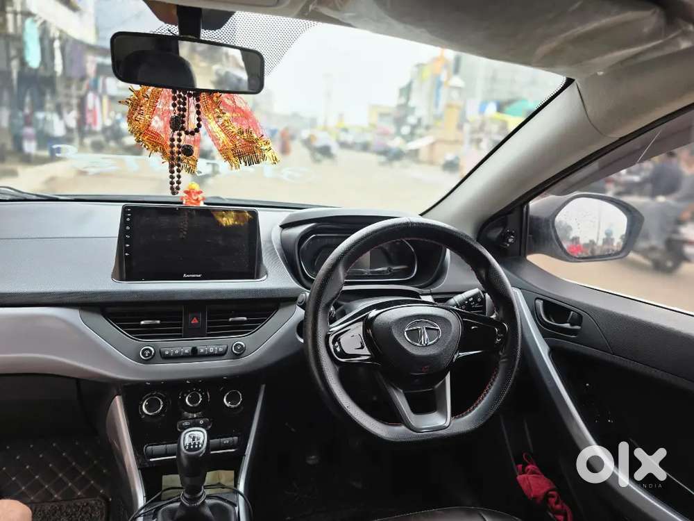 Tata Nexon 2023 Petrol 45000 Km Driven
