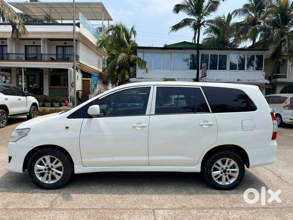 Toyota Innova 2013 Diesel Well Maintained