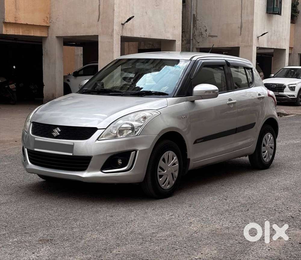 Maruti Suzuki Swift Vxi Abs Bsiv, 2017, Petrol