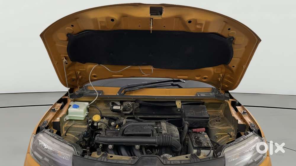 Renault Kwid 1.0 Climber (o) Dual Tone, 2023, Petrol