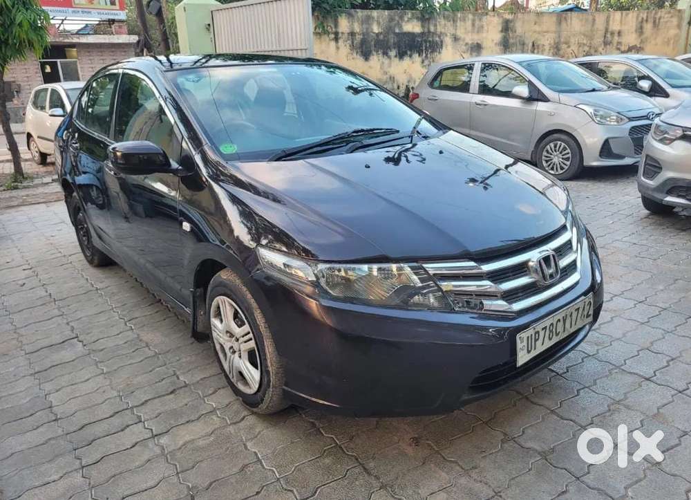 Honda City I Vtec E, 2013, Petrol