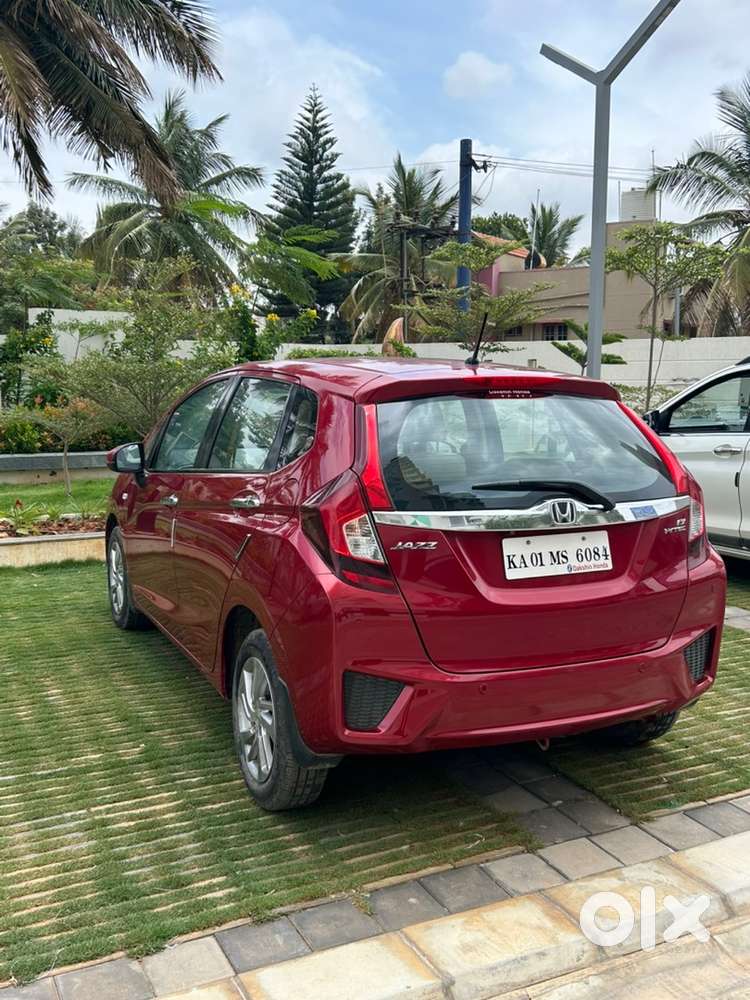 Honda Jazz 2018 Petrol Well Maintained