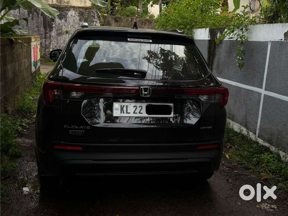 Honda Elevate Signature Black Edition Zx Automatic 2025