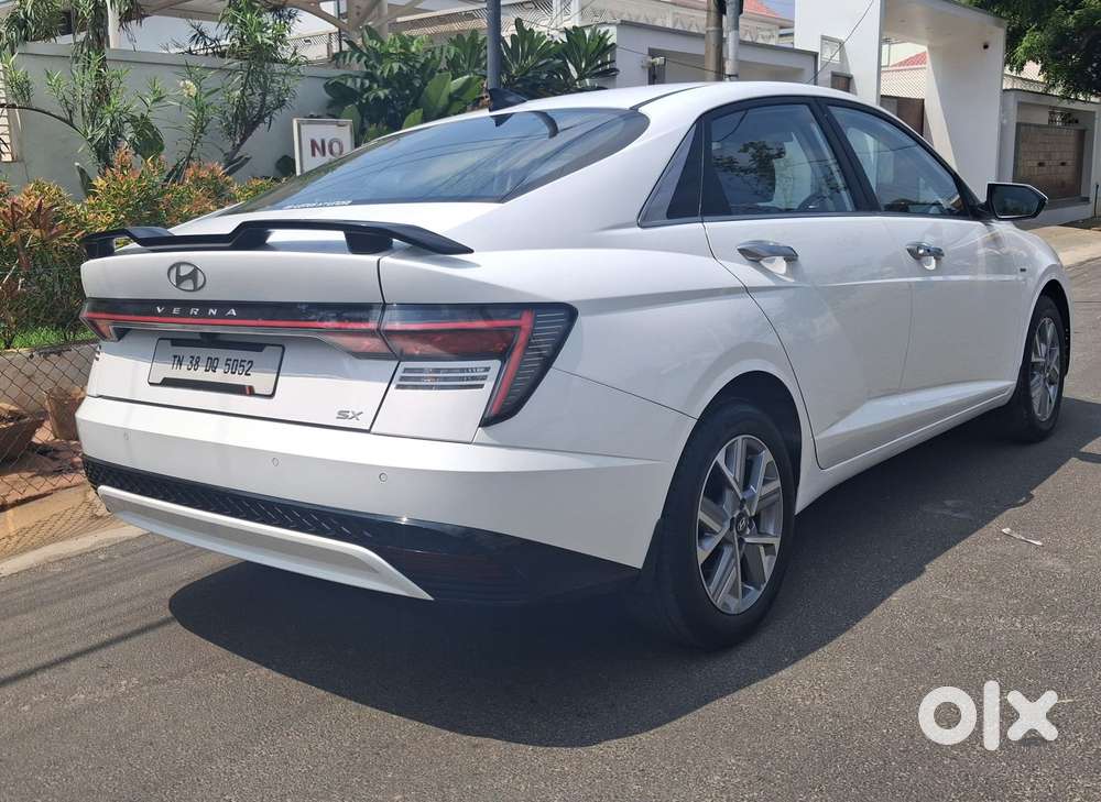 Hyundai Verna Sx Petrol At, 2025, Petrol