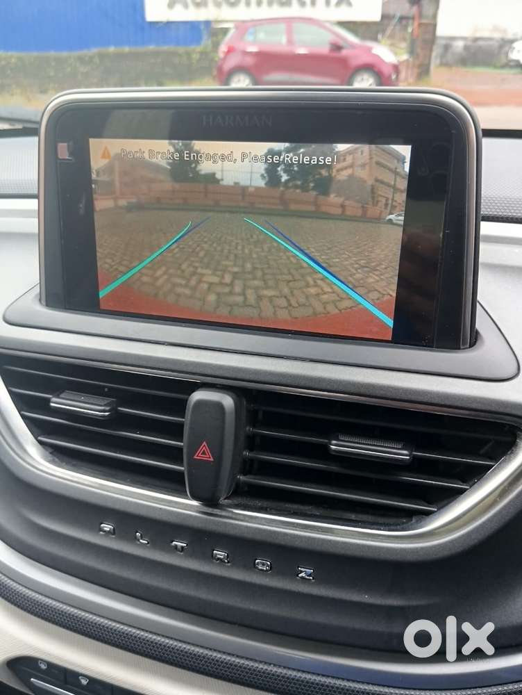 Tata Altroz 1.2 Xz Plus Petrol, 2022, Petrol