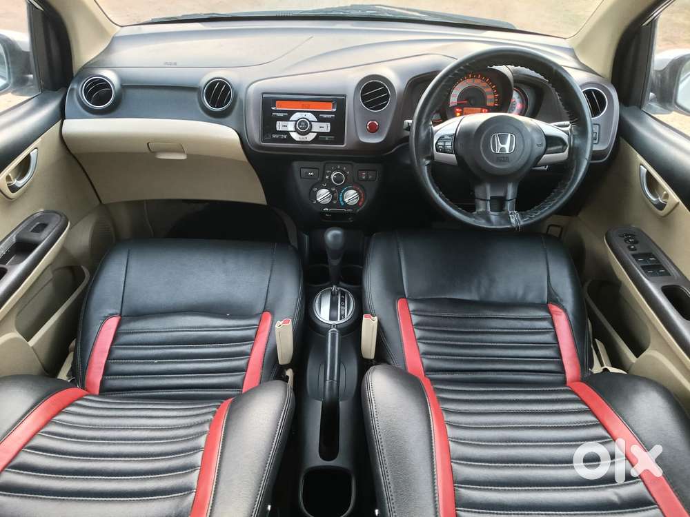 Honda Brio V Automatic, 2013, Petrol