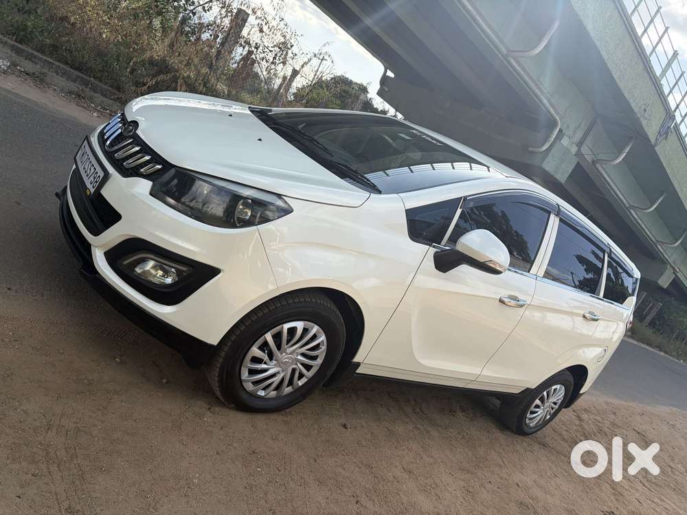 Mahindra Marazzo M4, 2019, Diesel