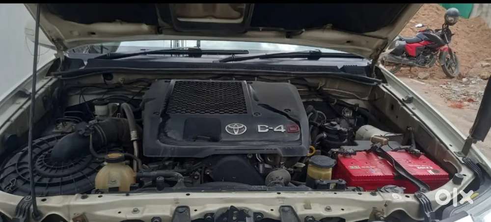 Toyota Fortuner 2014