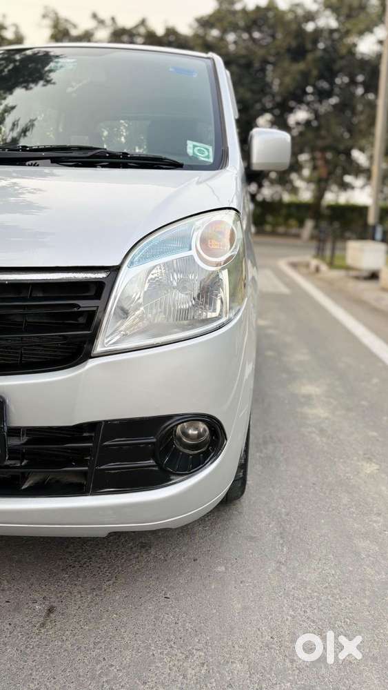 Maruti Suzuki Wagon R Vxi, 2011, Petrol
