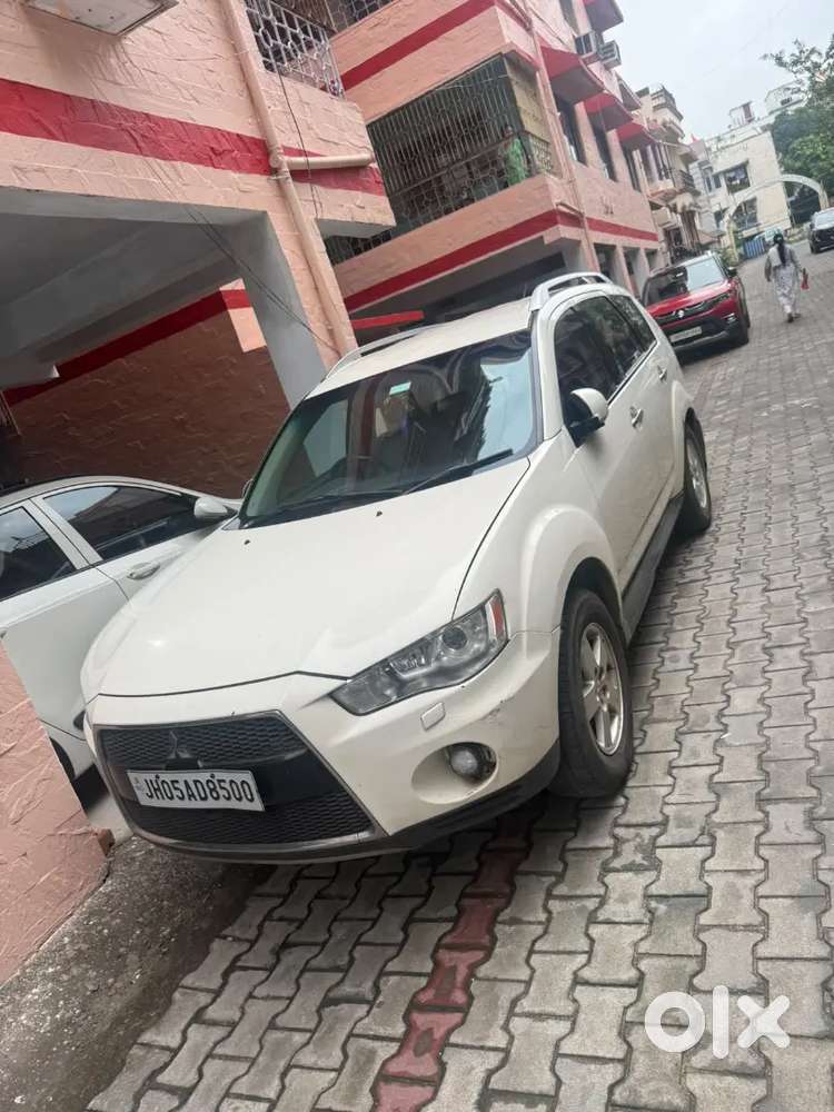 Mitsubishi Outlander 2010 Petrol 160 Km Driven