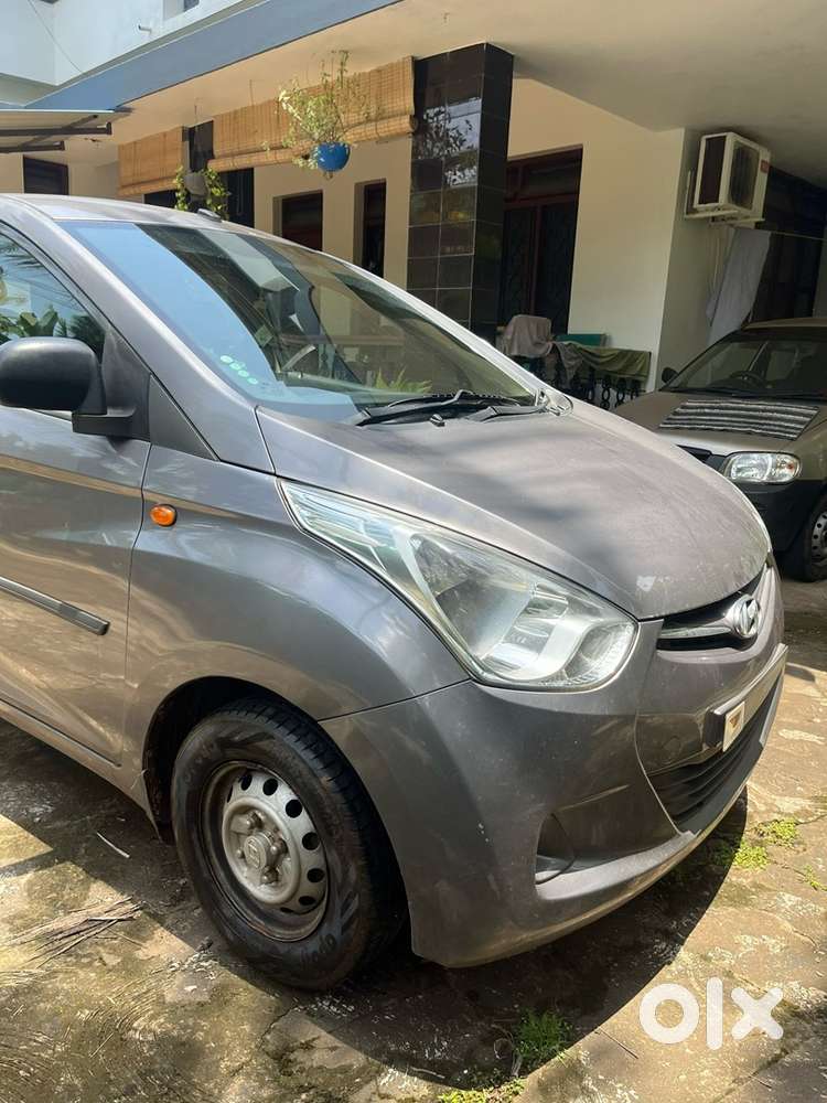 Hyundai Eon Petrol 2012 Km Driven