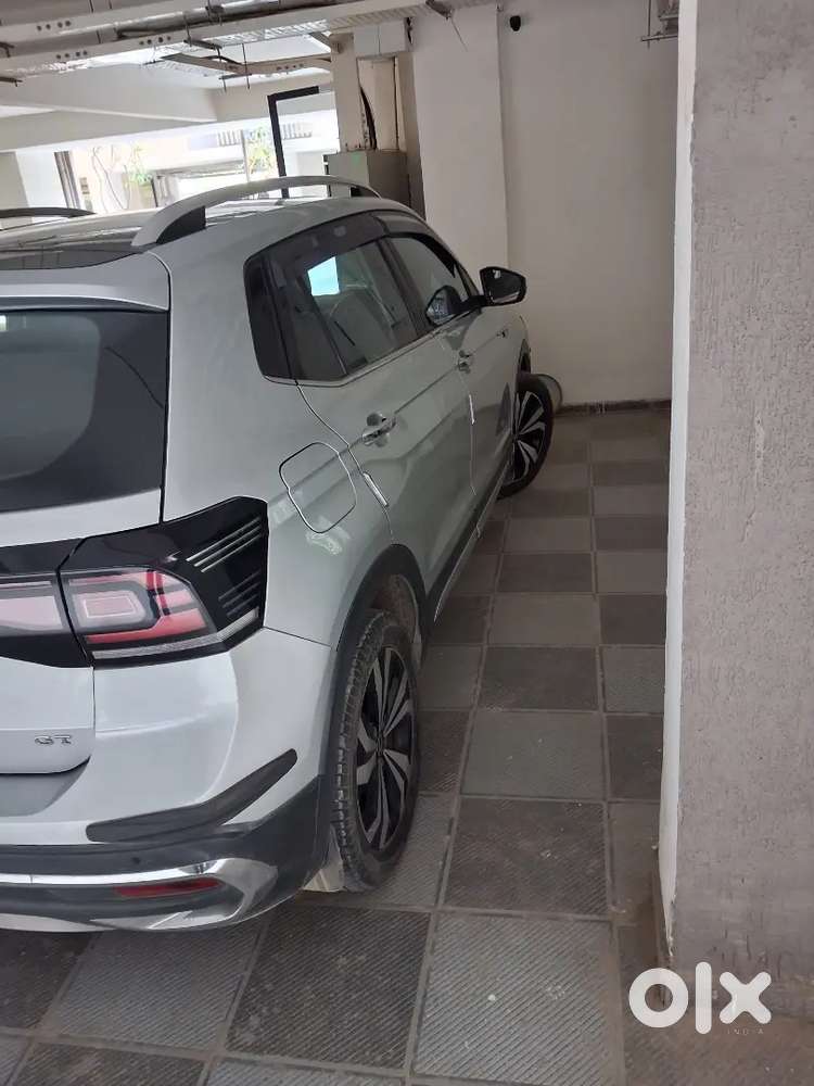 Volkswagen Taigun 2022 Petrol 39000 Km Driven.