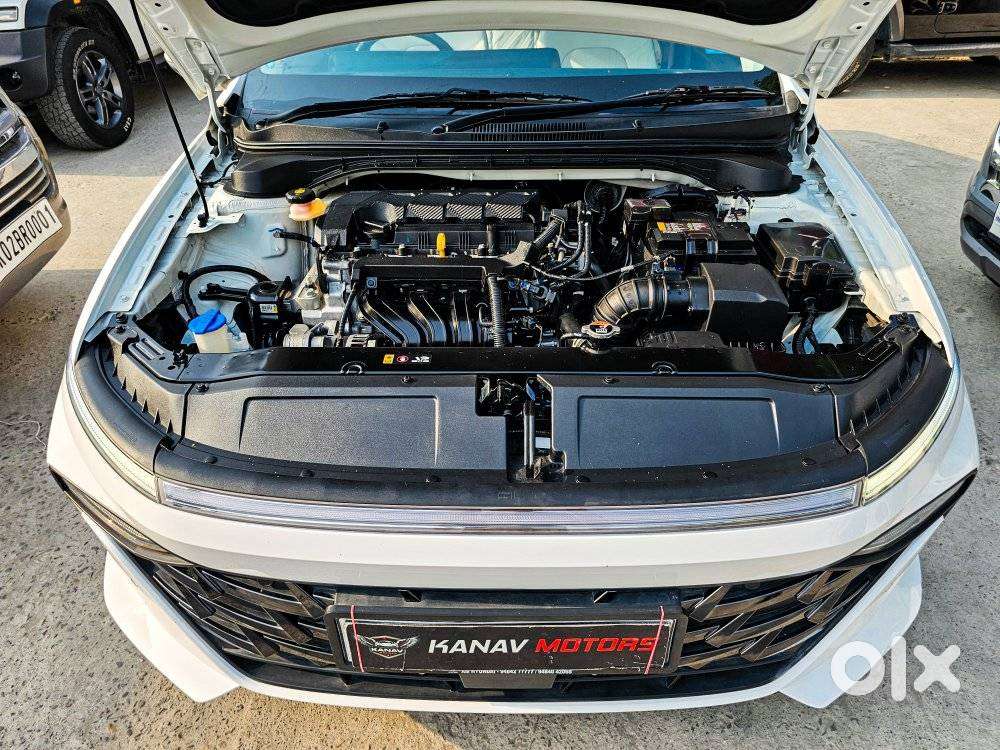 Hyundai Verna 1.5 Sx (o) Ivt, 2023, Petrol