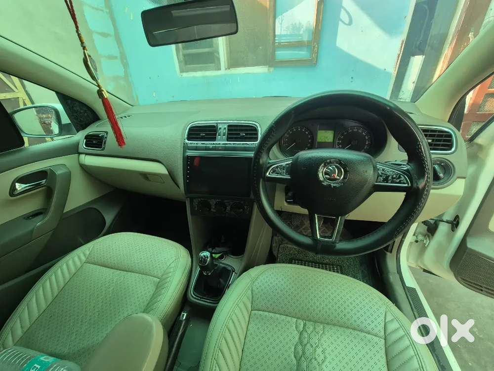 Skoda Rapid Elegance Tdi 2015 Car