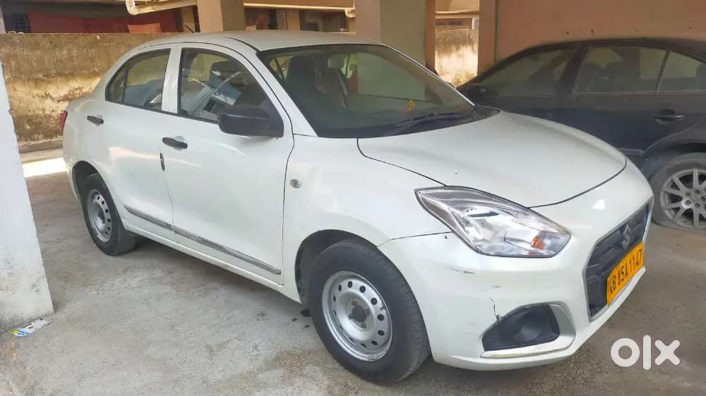 Maruti Suzuki Dzire 2023 Petrol 35700 Km Driven