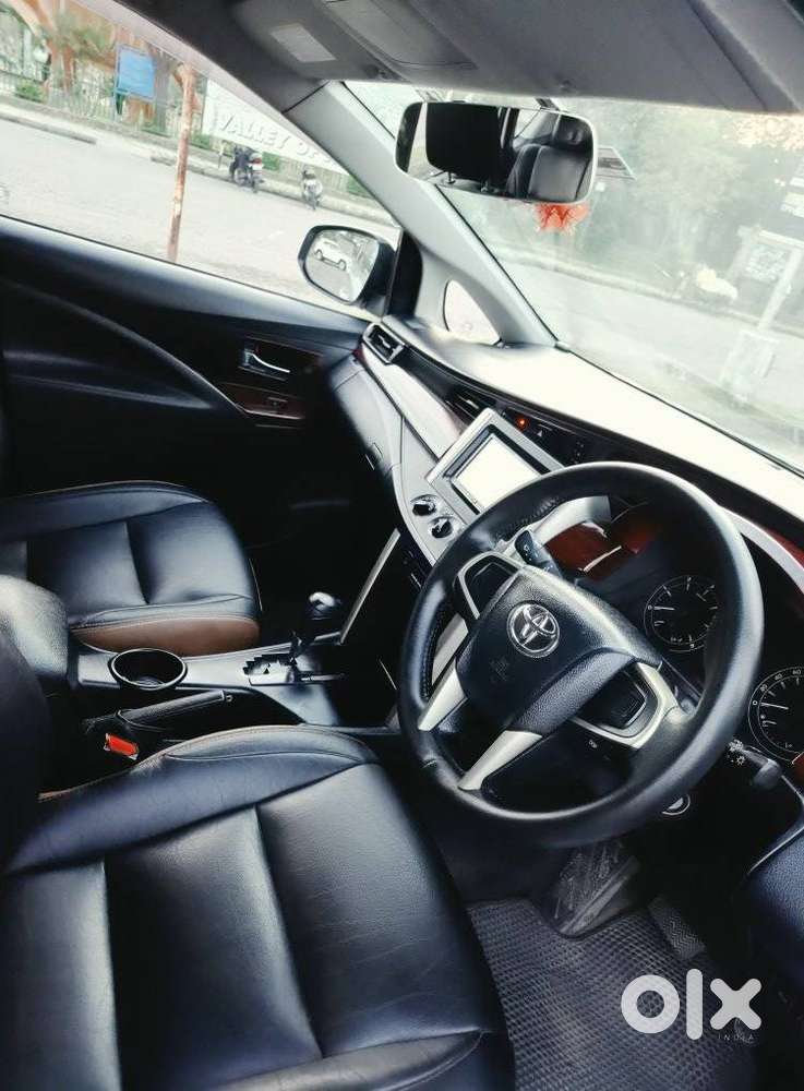 Toyota Innova Crysta 2.8 Gx At, 2017, Diesel