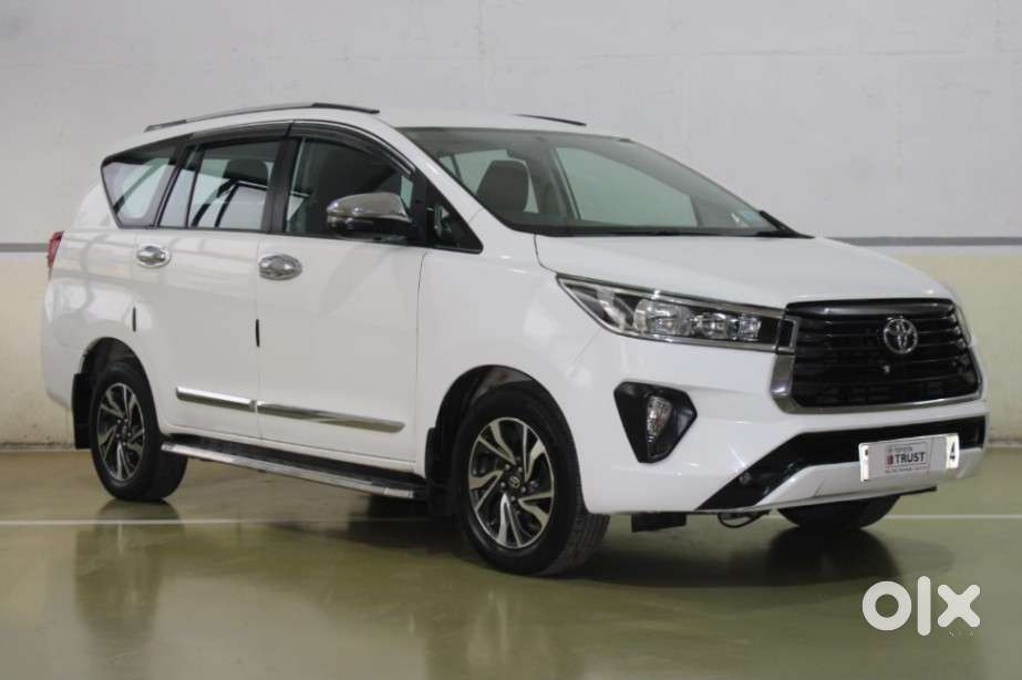 Toyota Innova Crysta [2020-ongoing] 2.4 Gx 7 Str, 2021, Diesel