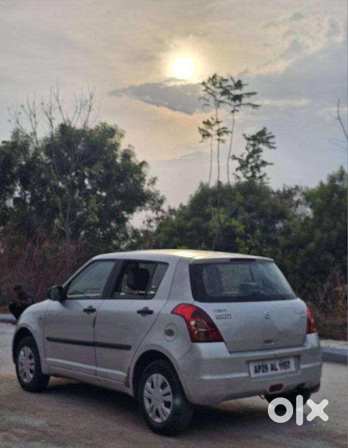 Maruti Suzuki Swift 2004-2010 Vxi Bsiv, 2010, Petrol