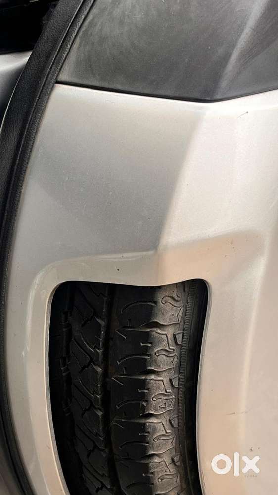 Mahindra Tuv 300 T8, 2017, Diesel