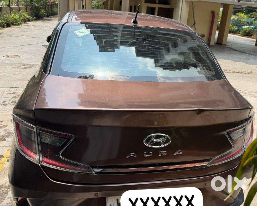 Hyundai Aura 2022 Cng Well Maintained