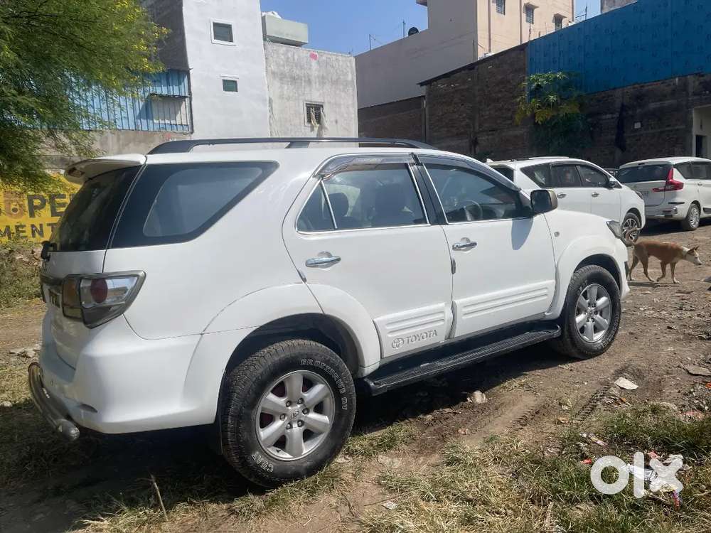 Toyota Fortuner 2012 Diesel Renewal 2031