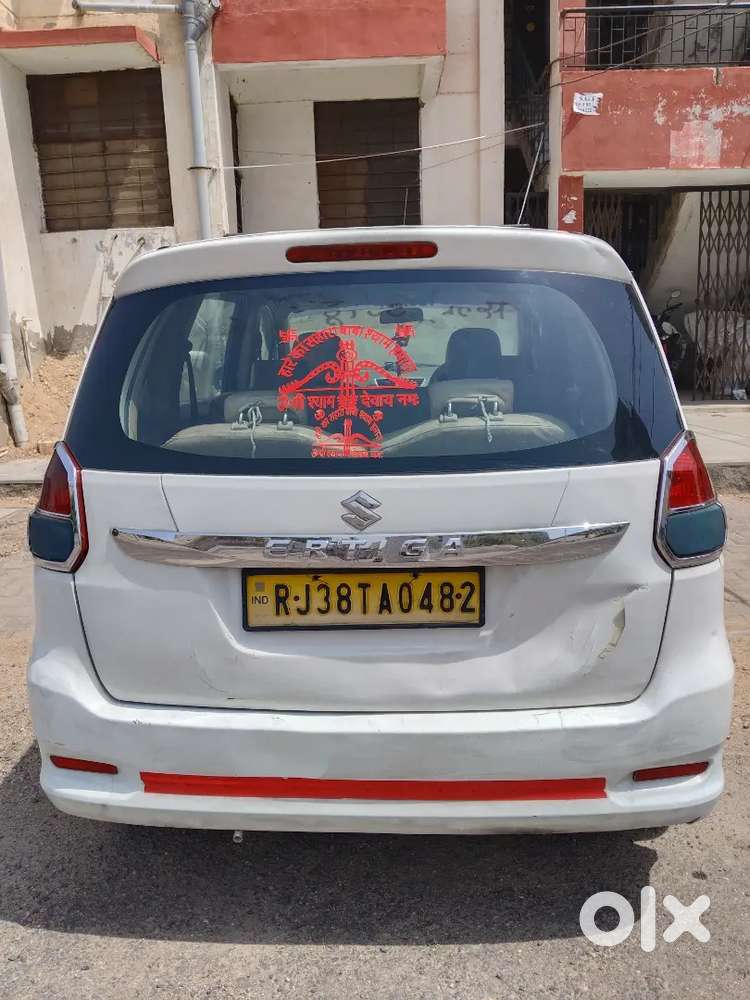 Maruti Suzuki Ertiga 2016 Diesel 135000 Km Driven
