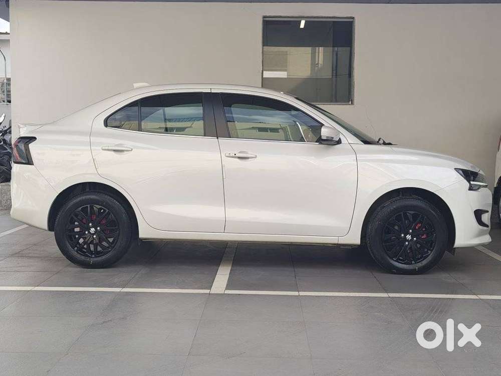 Maruti Suzuki Dzire 1.2 Zxi, 2024, Petrol
