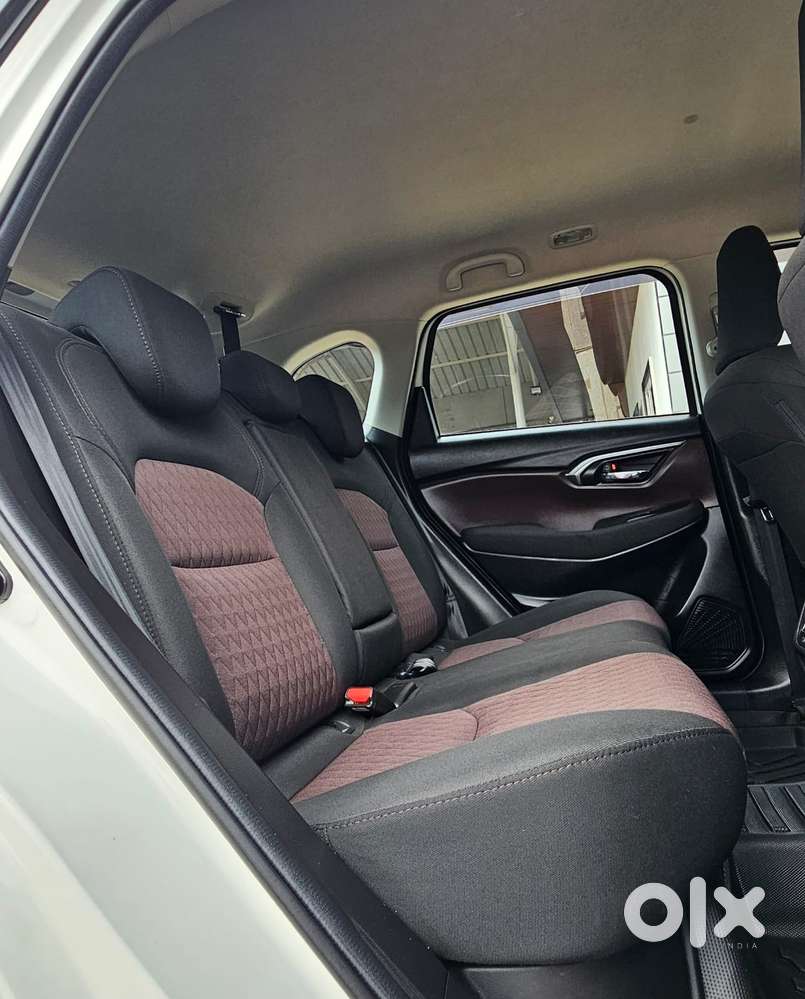 Maruti Suzuki Grand Vitara 1.5 Delta Smart Hybrid, 2024, Petrol