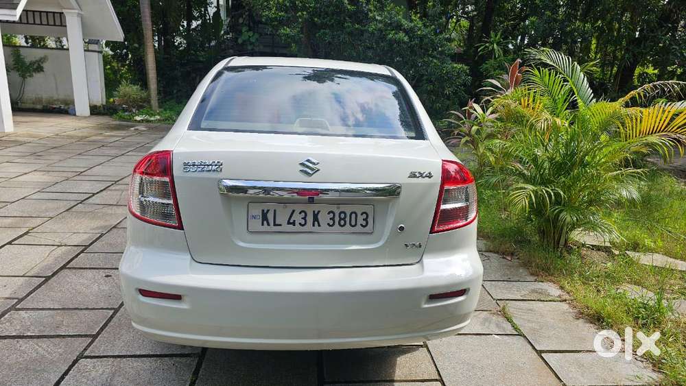 Maruti Suzuki Sx4 2007-2012 Vxi Bsiv, 2009, Petrol