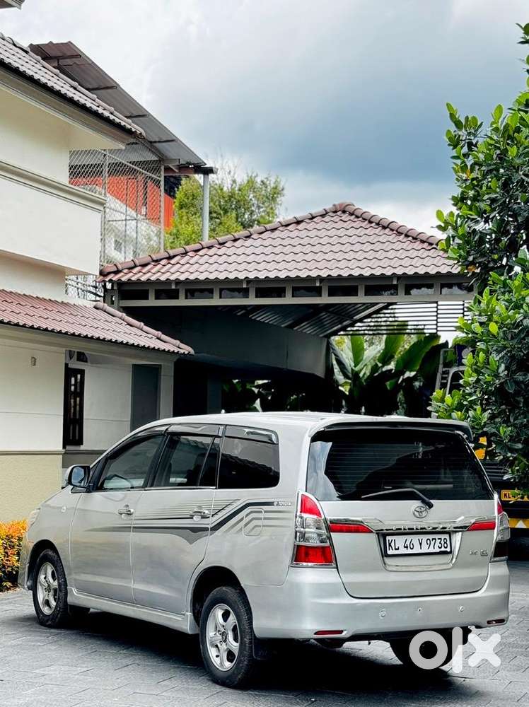 Toyota Innova G4 2013