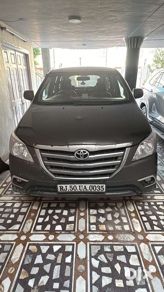 Toyota Innova Diesel 2013
