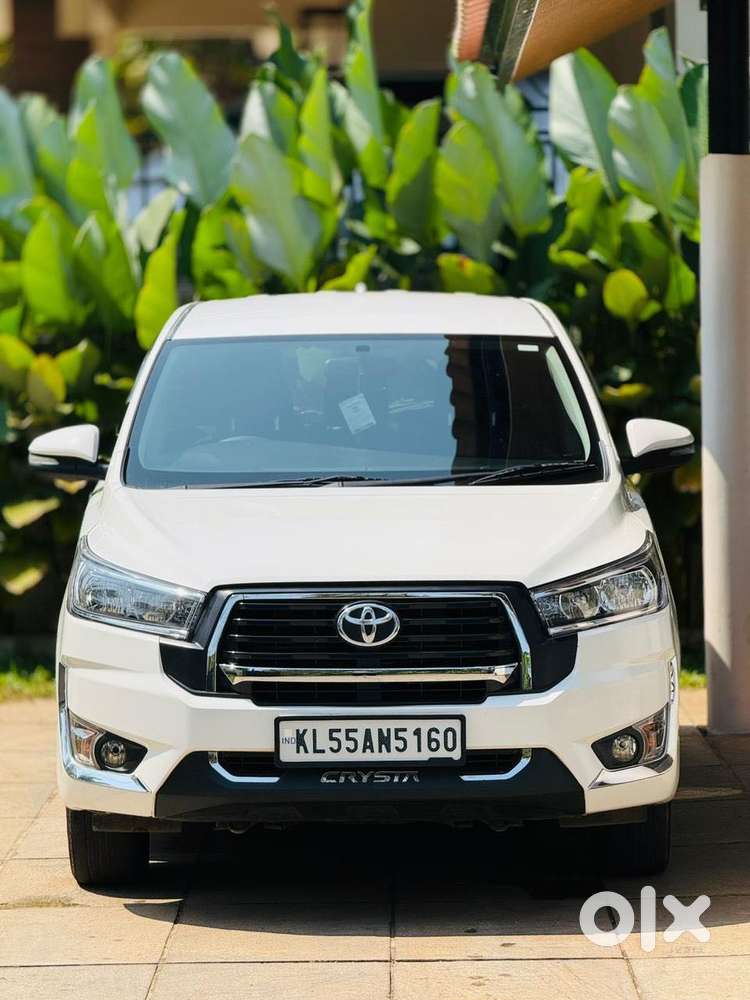 Toyota Innova Crysta