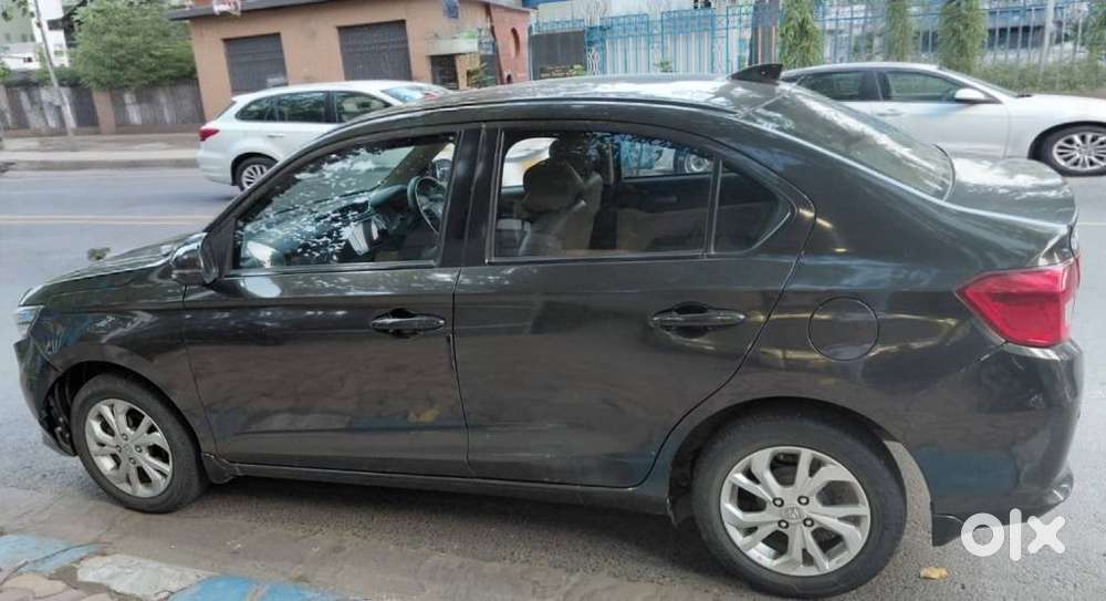 Honda Amaze 2nd Gen Vx, 2019, Petrol