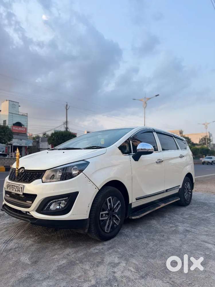 Mahindra Marazzo Diesel 2018