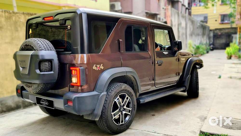 Mahindra Thar Roxx Diesel Automatic ₹5l Accesories Showroom Condition