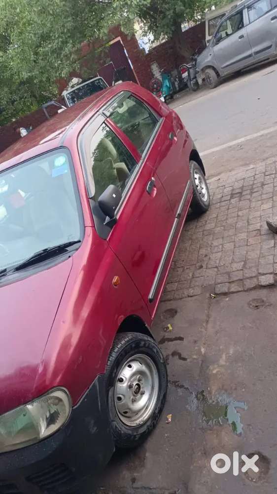 Alto Lxi Maruti Suzuki 2011