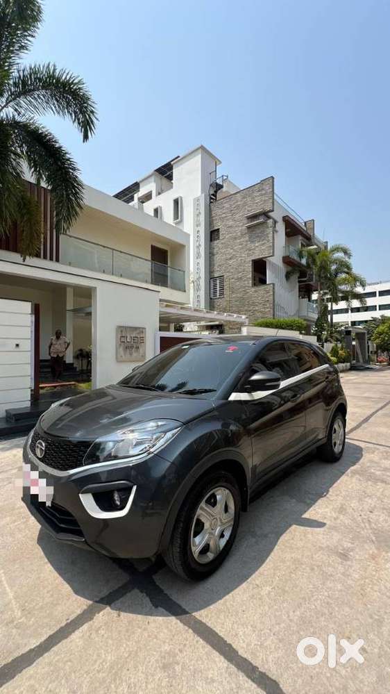 Tata Nexon 1.5 Revotorq Xm (s), 2019, Diesel
