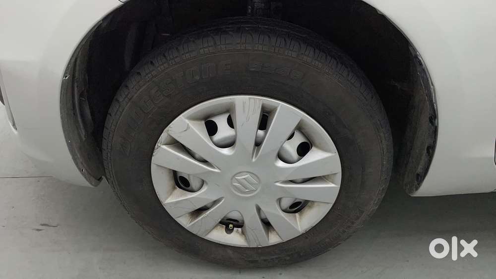 Maruti Suzuki Swift 1.2 Lxi (o), 2016, Petrol