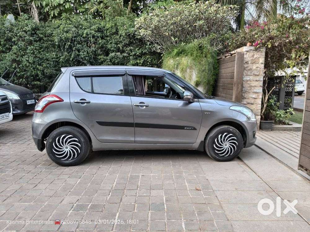 Maruti Suzuki Swift Vxi + Manual, 2013, Petrol