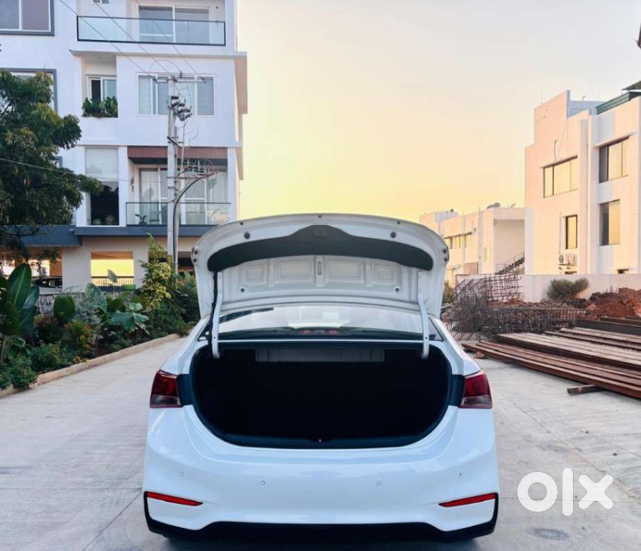 Hyundai Verna 1.6 Crdi Sx Plus At, 2018, Diesel