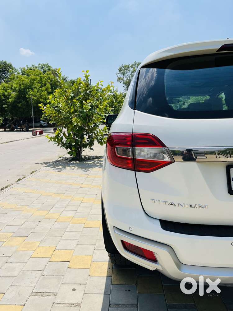 Ford Endeavour Titanium 2.2 4x2, 2019, Diesel