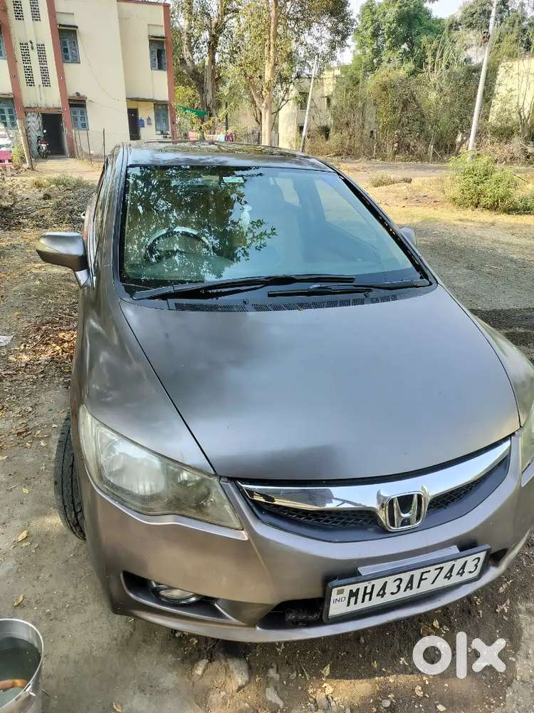 Honda Civic 2011 Cng & Petrol 65000 Km Driven, Sunroof,all Tyre New