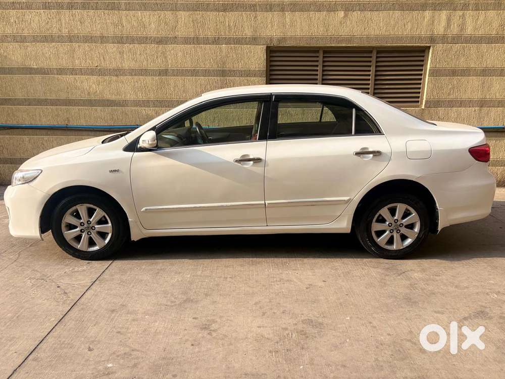 Toyota Corolla Altis 1.8 G Cng, 2013, Cng & Hybrids