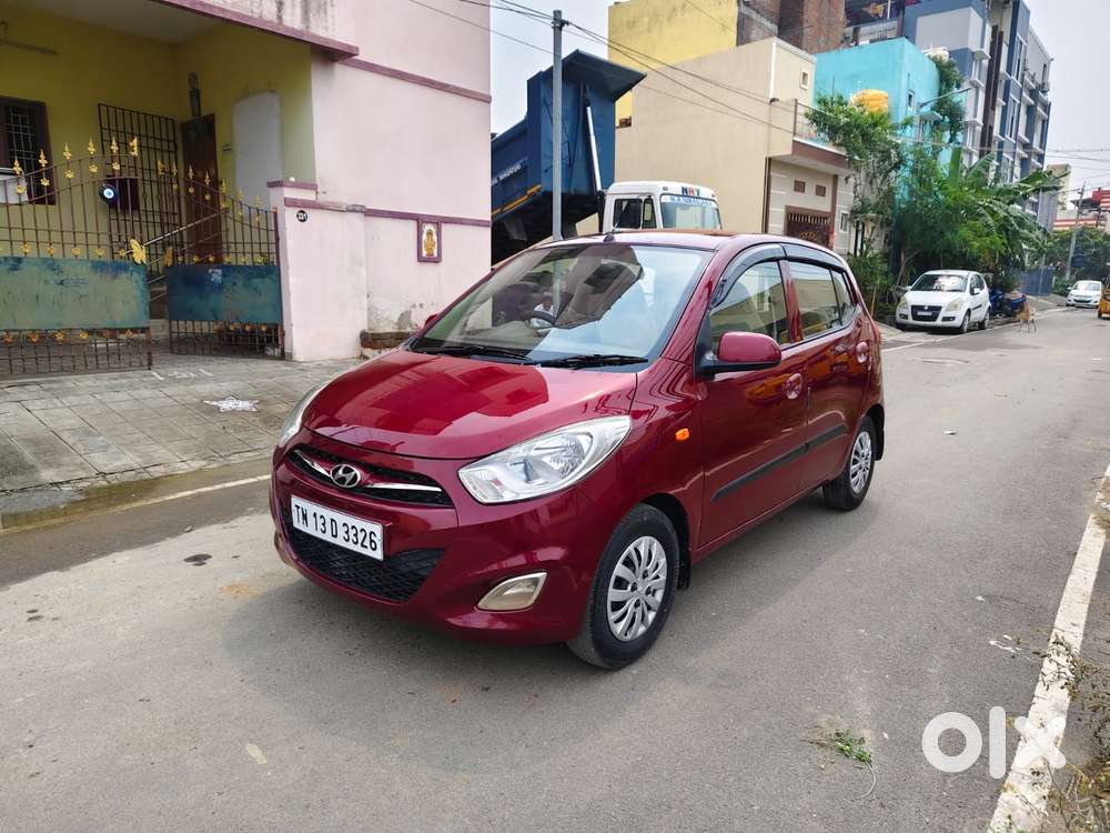 Hyundai I10 Sportz, 2015, Petrol