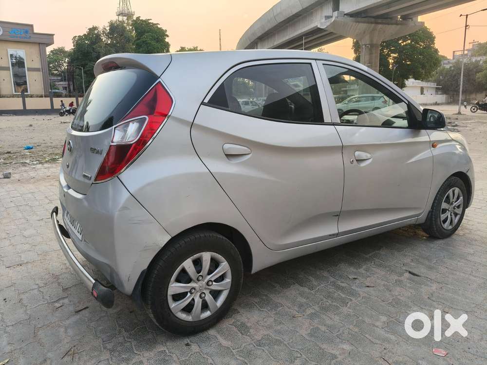 Hyundai Eon Sportz, 2013, Petrol